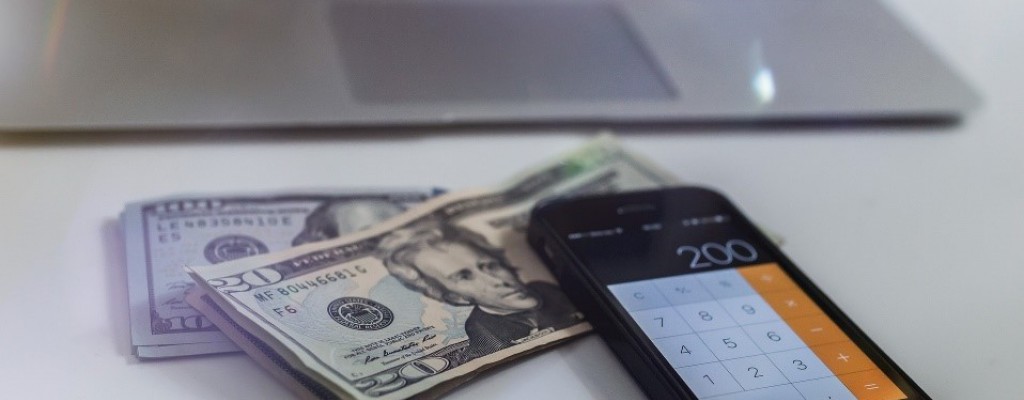 Beneficios de cambiar o comprar dólares online